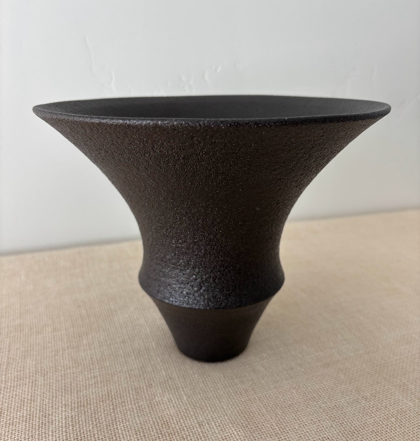 Minimalist Japanese Studio Art Pottery Vase by Nozomi Fujii