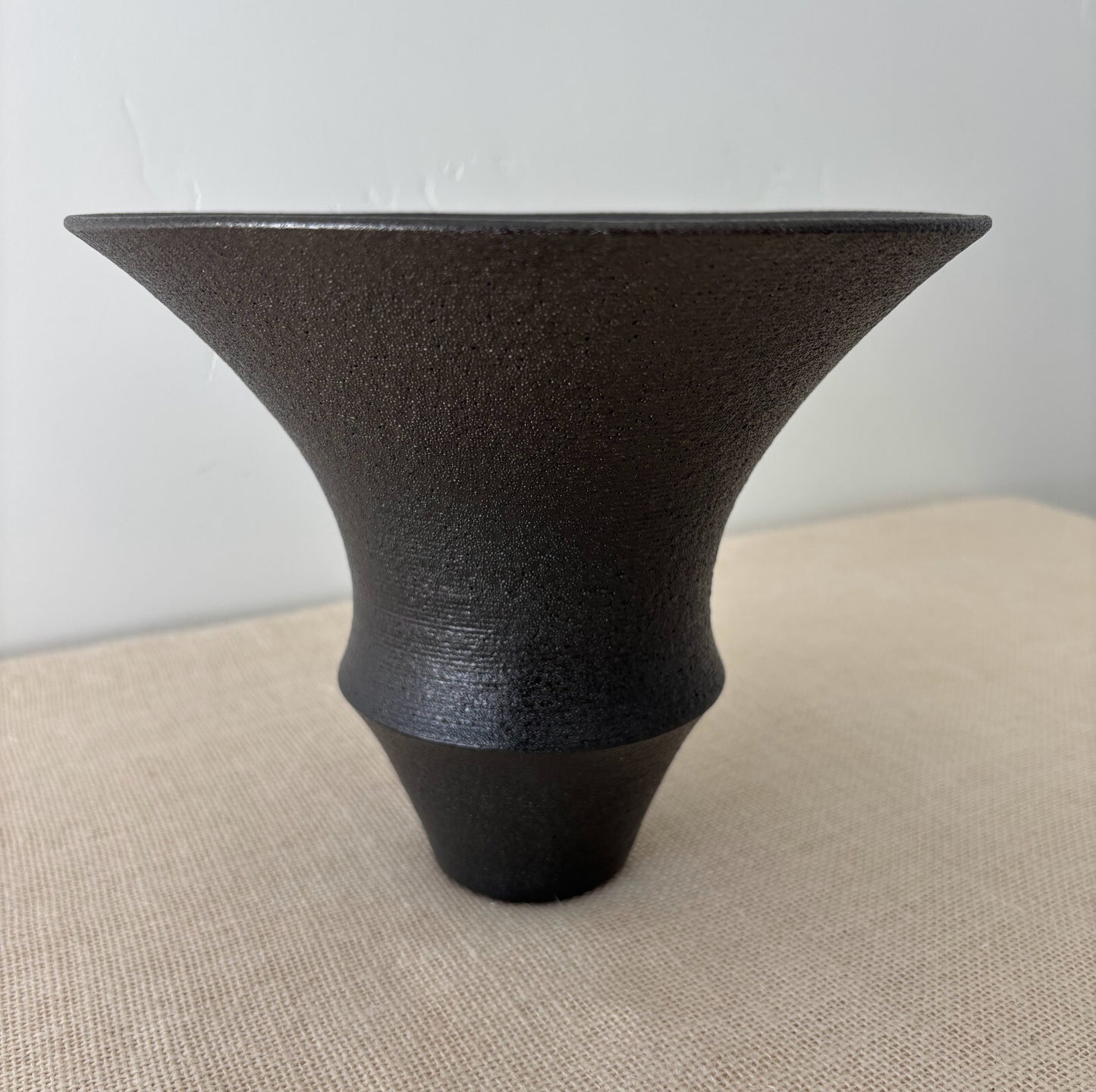 Minimalist Japanese Studio Art Pottery Vase by Nozomi Fujii