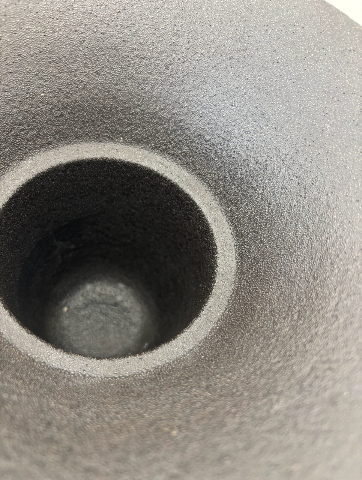 Minimalist Japanese Studio Art Pottery Vase by Nozomi Fujii