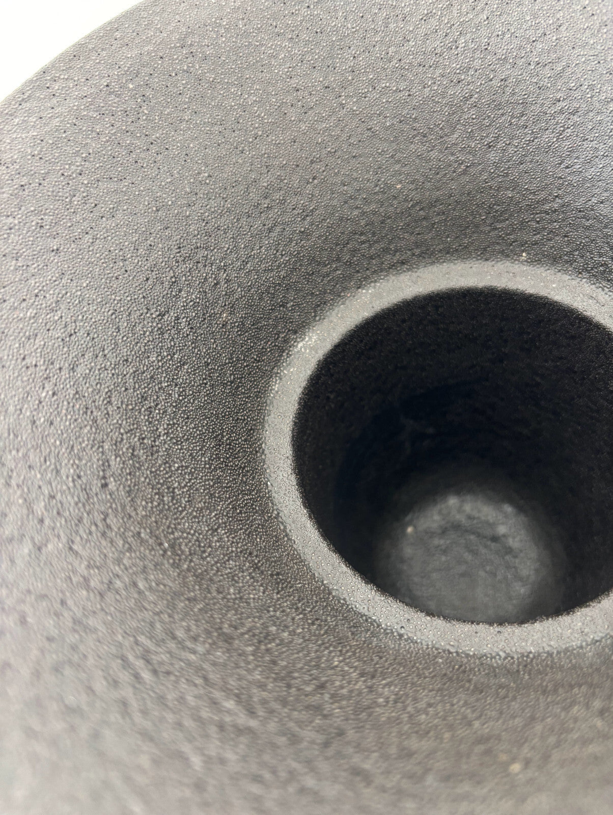 Minimalist Japanese Studio Art Pottery Vase by Nozomi Fujii