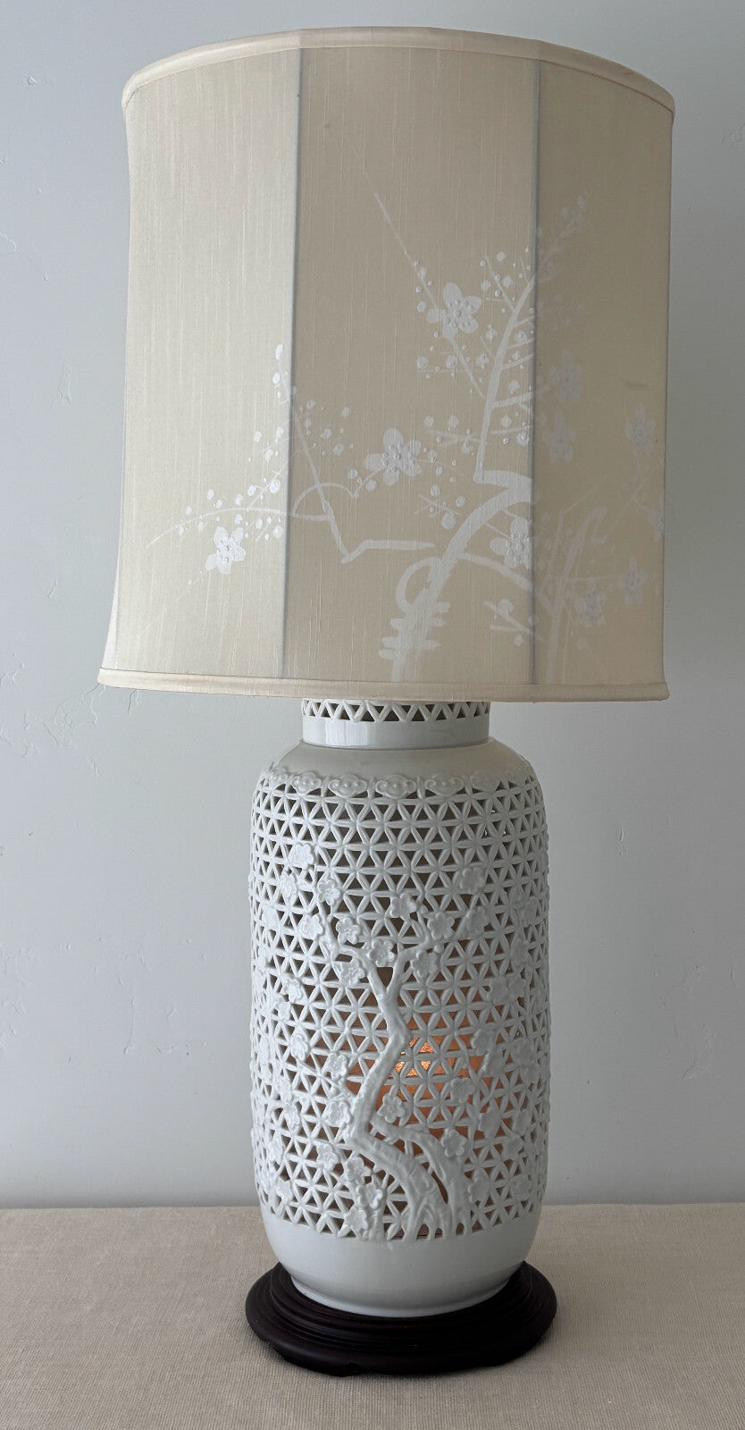 Large Blanc de Chine Reticulated Porcelain Table Lamp