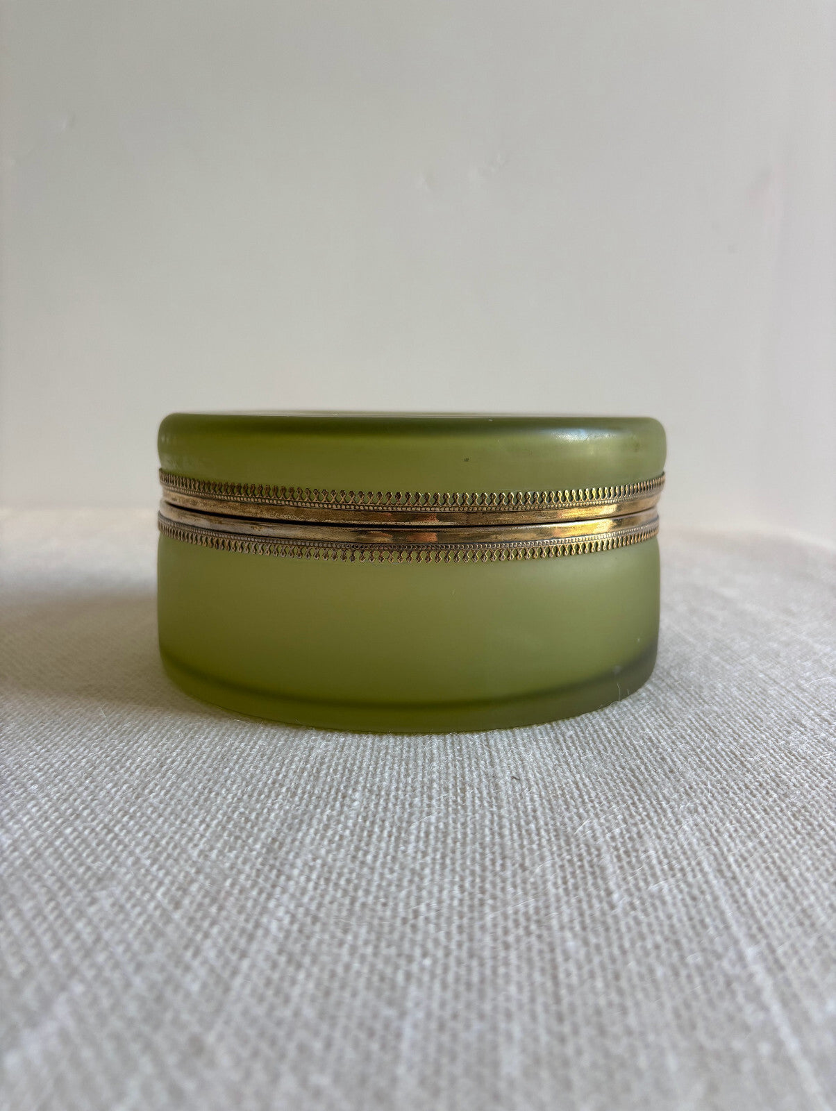 19thc French Green Opaline Glass Jar / Box with Ormolu Mounts