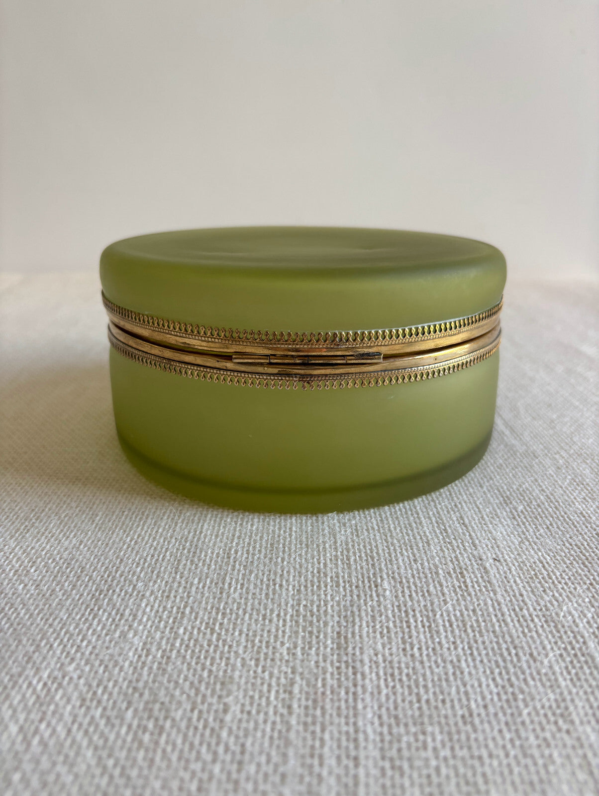 19thc French Green Opaline Glass Jar / Box with Ormolu Mounts