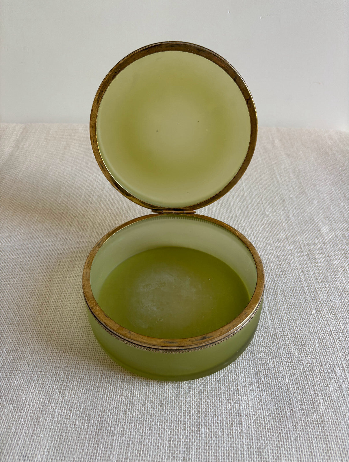 19thc French Green Opaline Glass Jar / Box with Ormolu Mounts