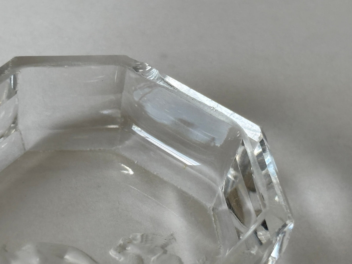 Art Deco Heinrich Hoffmann Intaglio Glass Pin or Ash Trays with Venus & Cupid