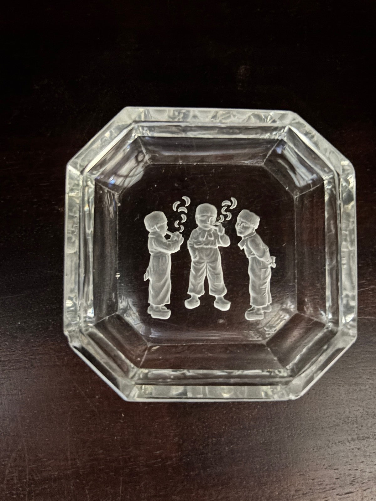 Art Deco Heinrich Hoffmann Intaglio Glass Pin or Ash Trays with Smoking Men