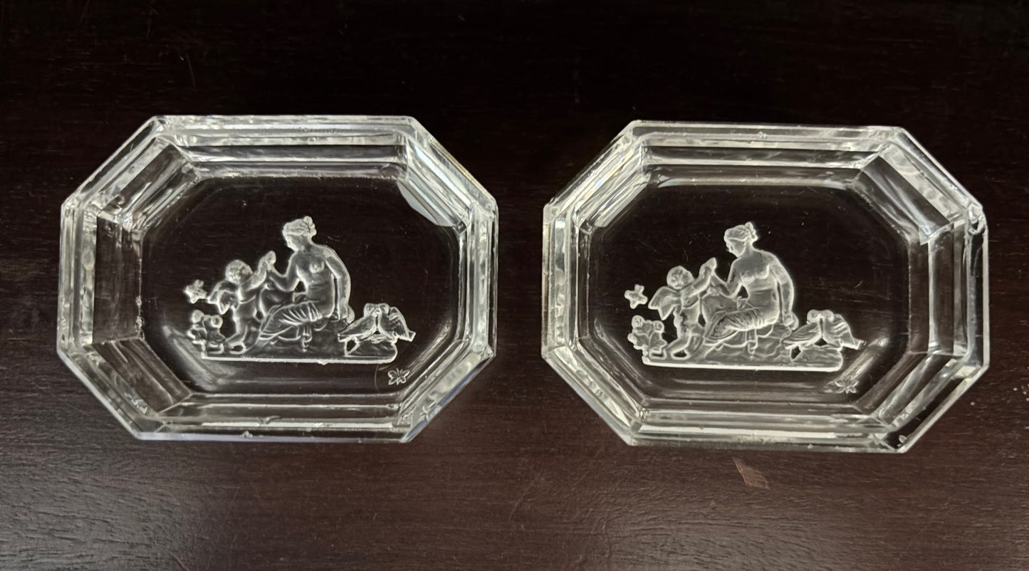 Art Deco Heinrich Hoffmann Intaglio Glass Pin or Ash Trays with Venus & Cupid