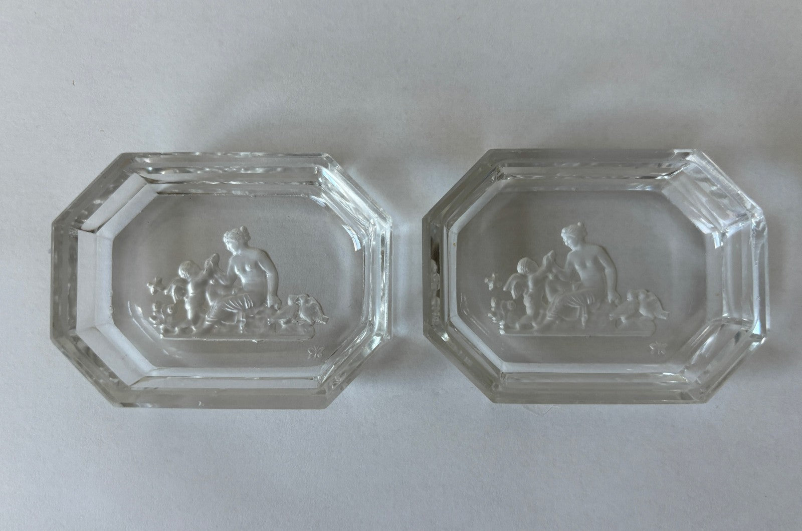 Art Deco Heinrich Hoffmann Intaglio Glass Pin or Ash Trays with Venus & Cupid
