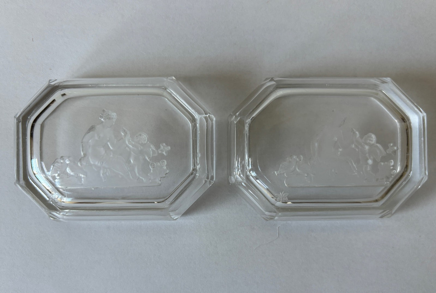 Art Deco Heinrich Hoffmann Intaglio Glass Pin or Ash Trays with Venus & Cupid
