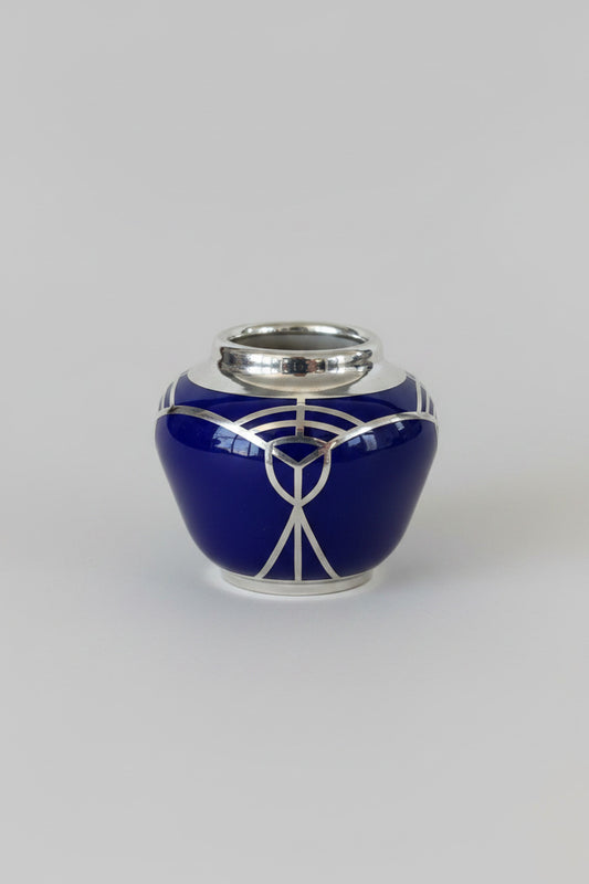 Art Deco Weimar Porzellan Cobalt blue Silver Overlay mini Urn Vase