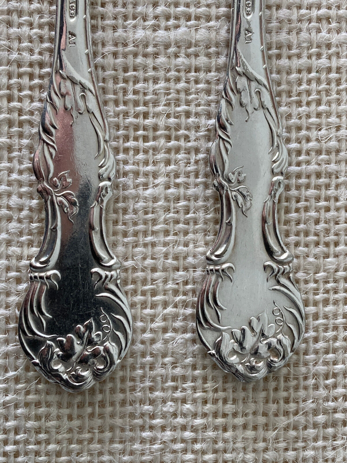 Art Nouveau Floral Butter Knife 1835 R Wallace Monogram M Silver Plate